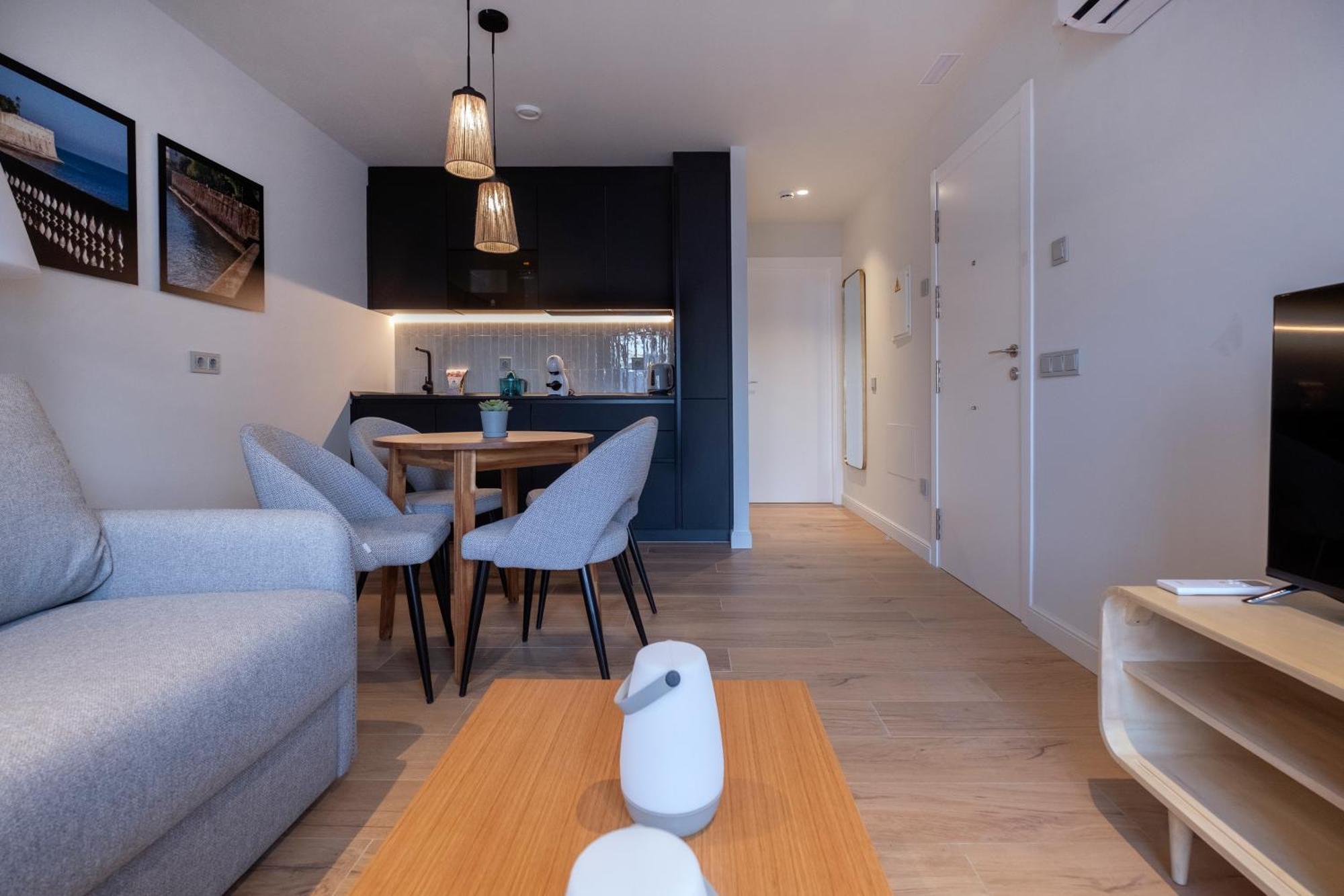 Villar Suites By Cadiz4Rentals Extérieur photo