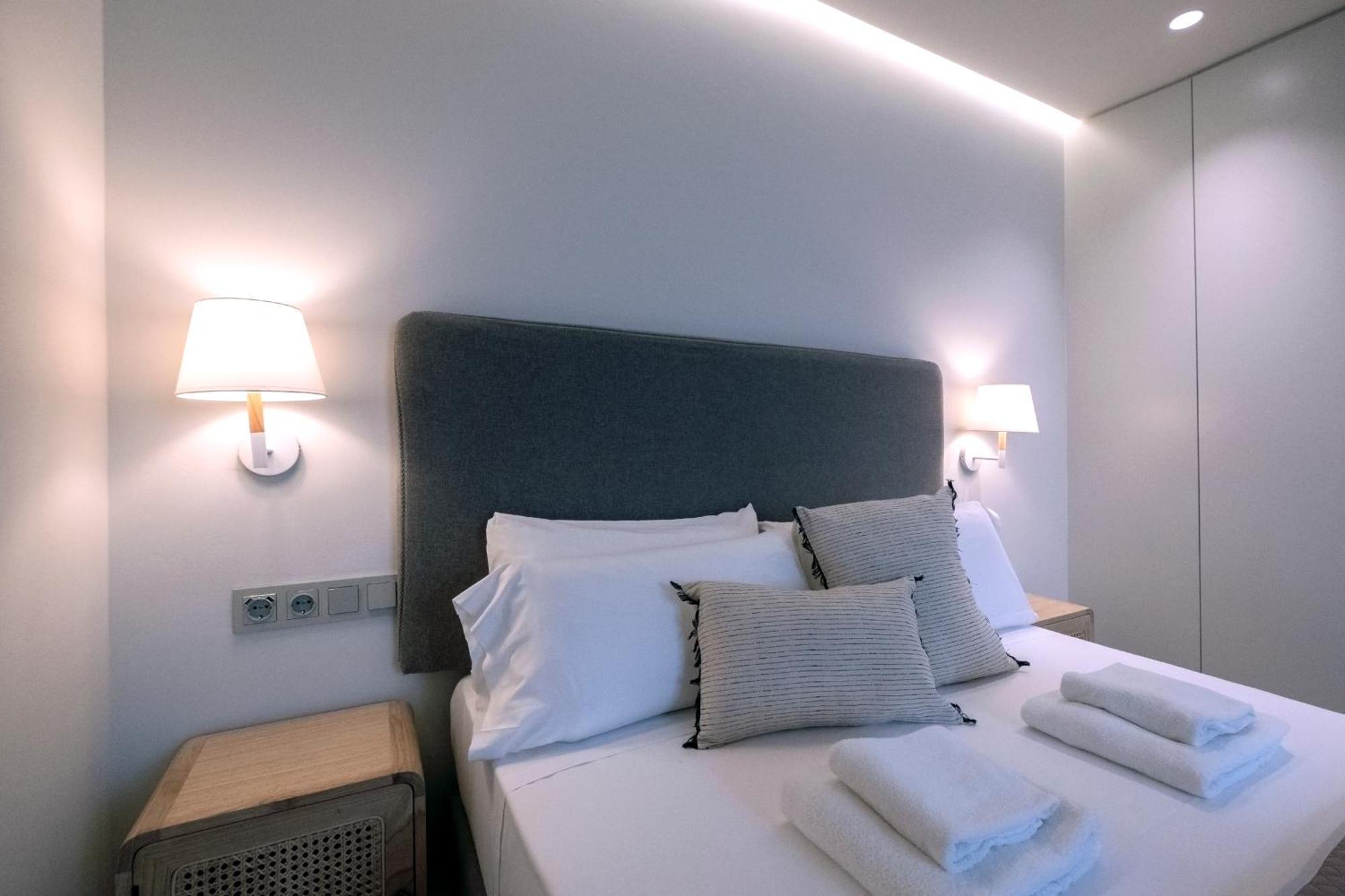 Villar Suites By Cadiz4Rentals Extérieur photo