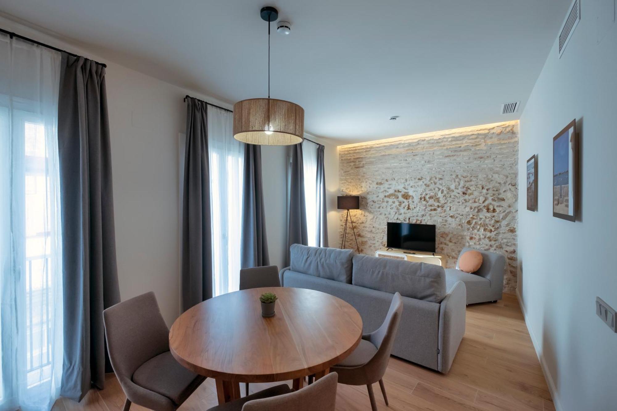 Villar Suites By Cadiz4Rentals Extérieur photo