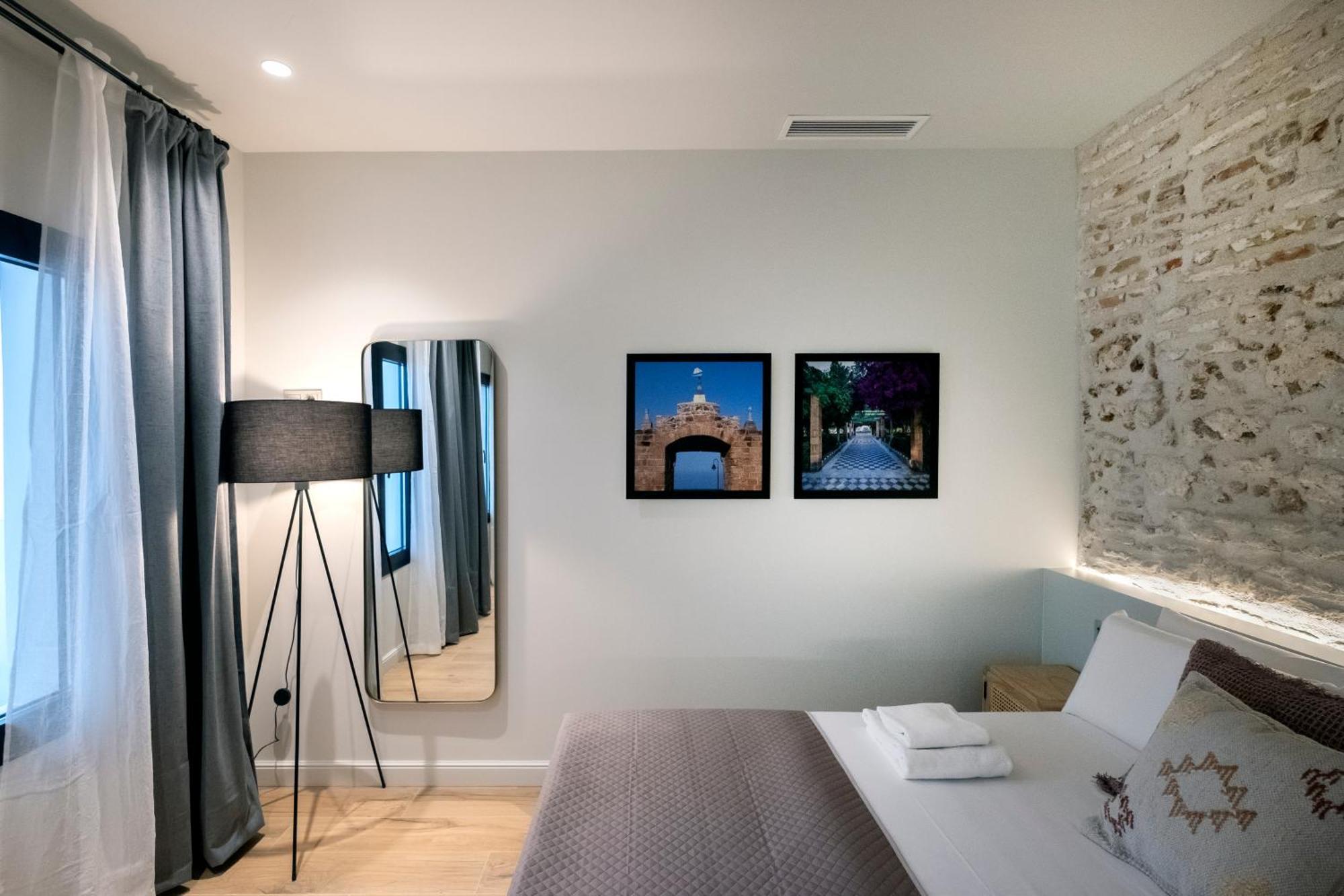 Villar Suites By Cadiz4Rentals Extérieur photo
