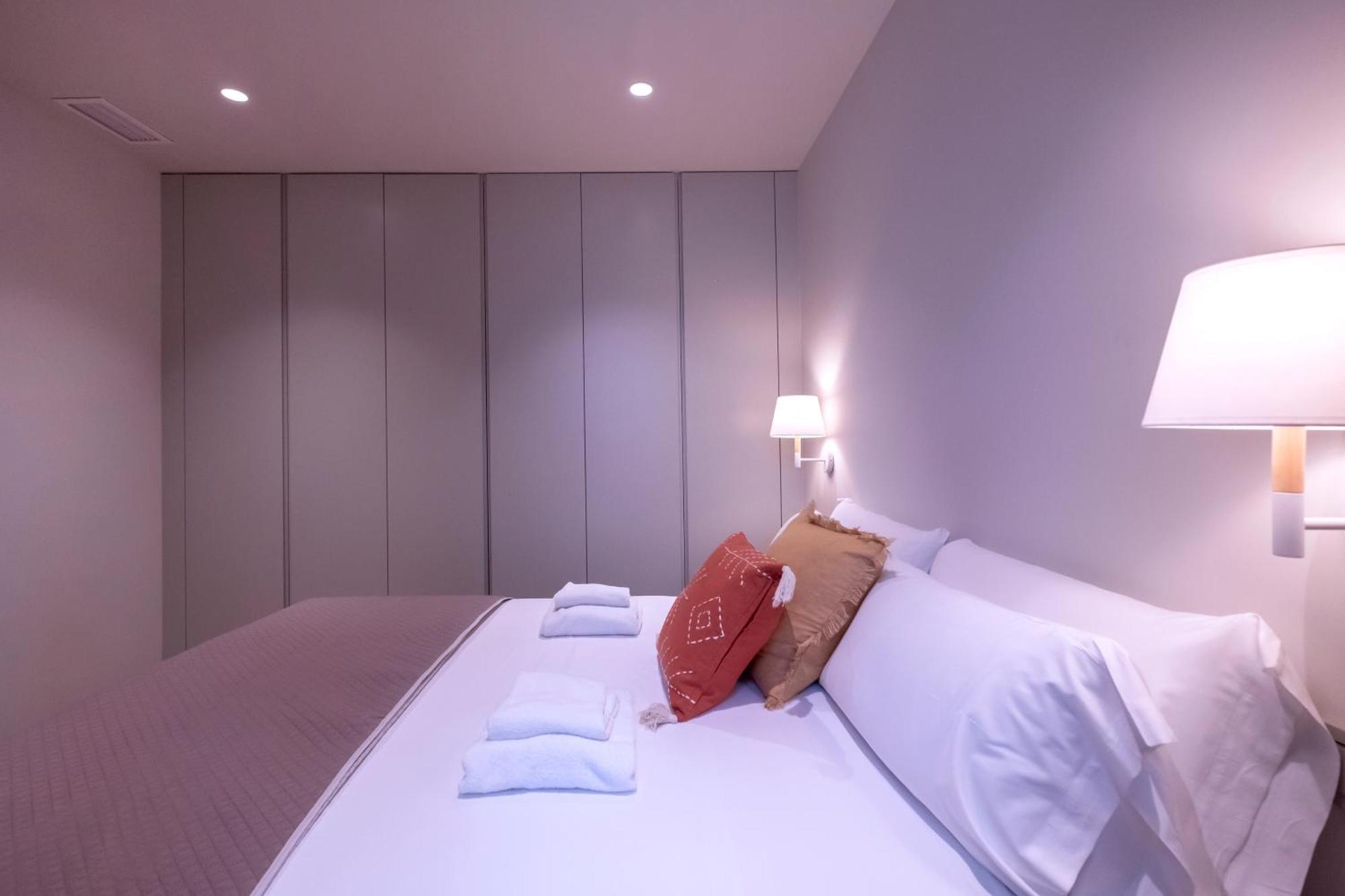 Villar Suites By Cadiz4Rentals Chambre photo