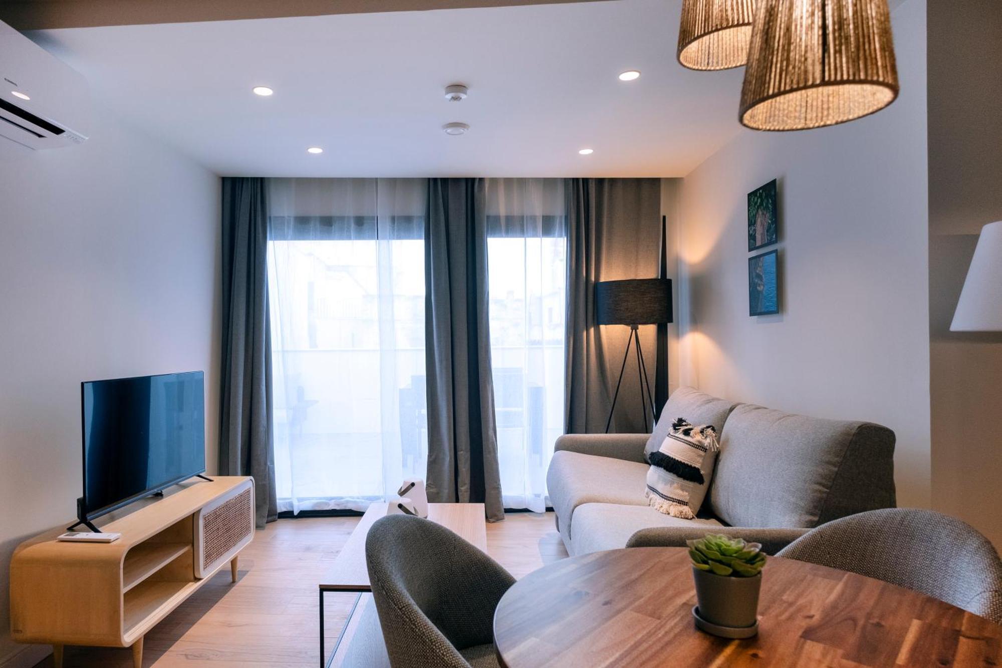 Villar Suites By Cadiz4Rentals Chambre photo