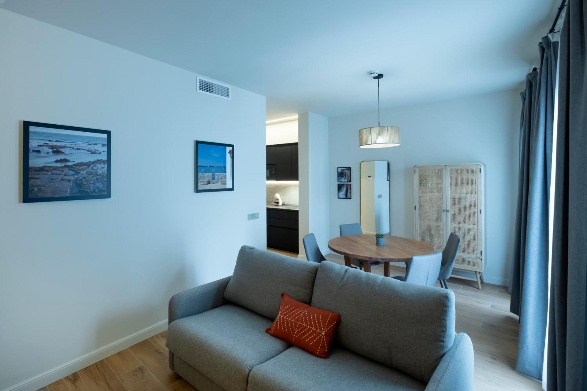 Villar Suites By Cadiz4Rentals Chambre photo