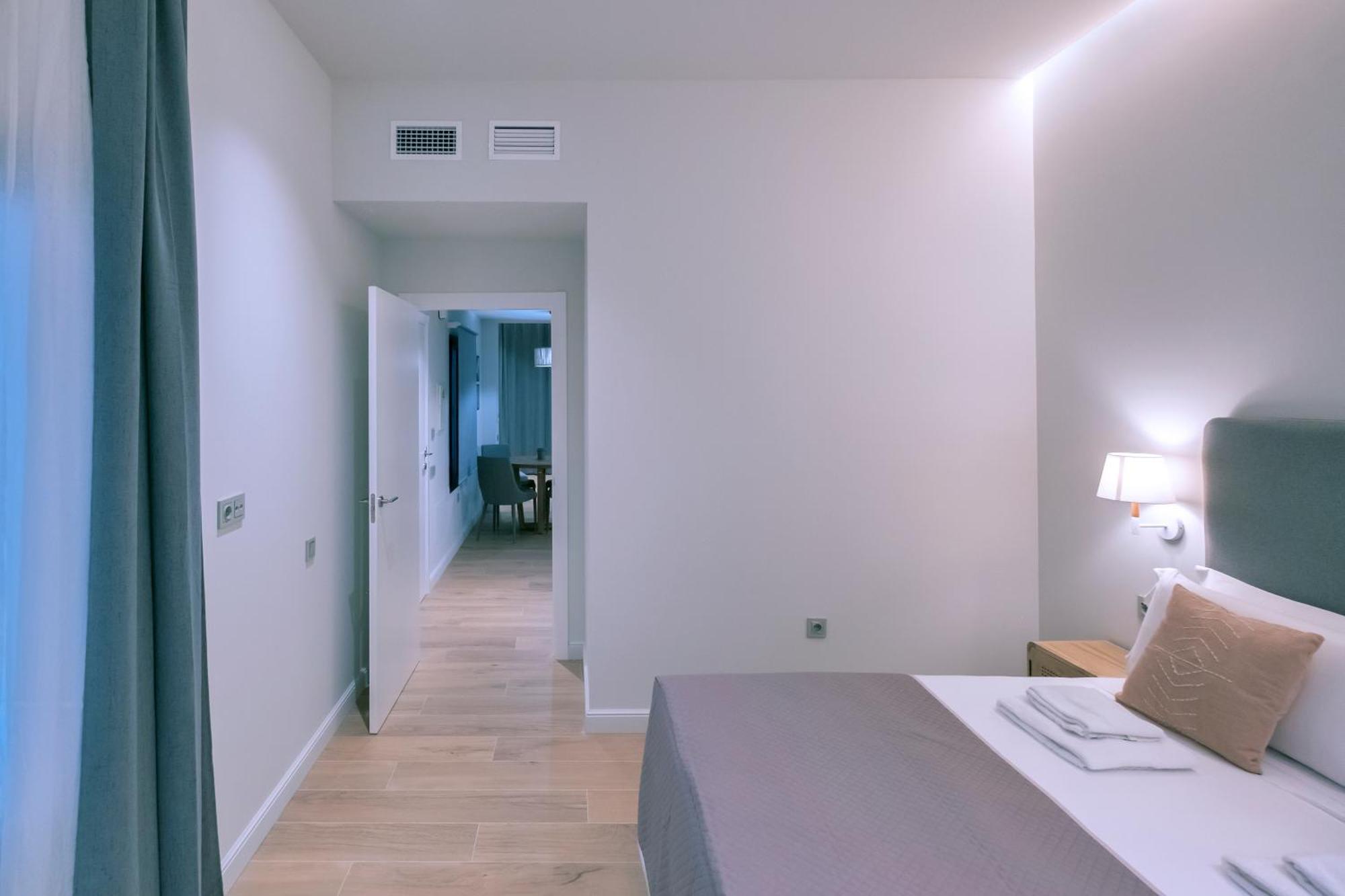 Villar Suites By Cadiz4Rentals Chambre photo