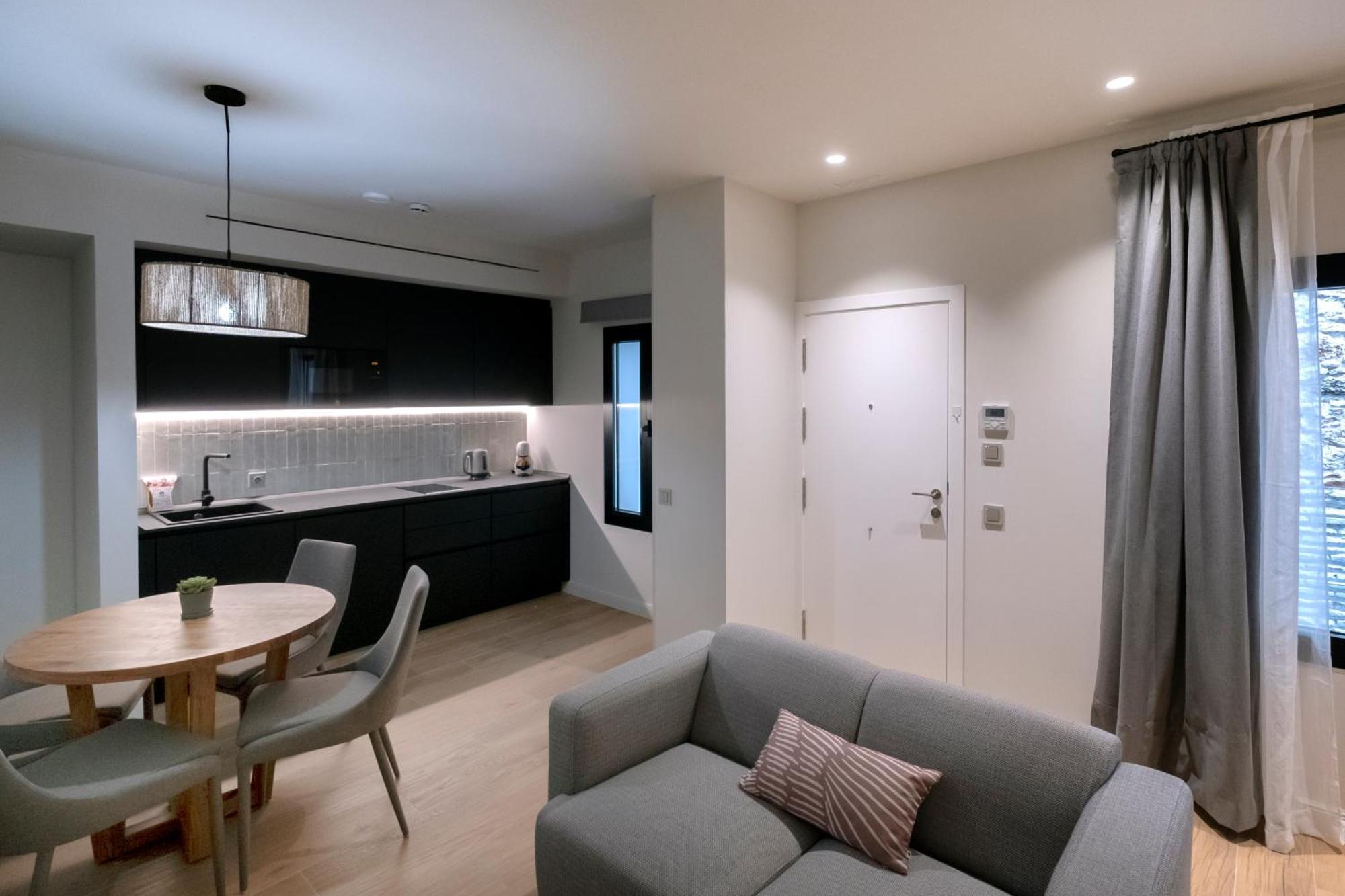 Villar Suites By Cadiz4Rentals Chambre photo
