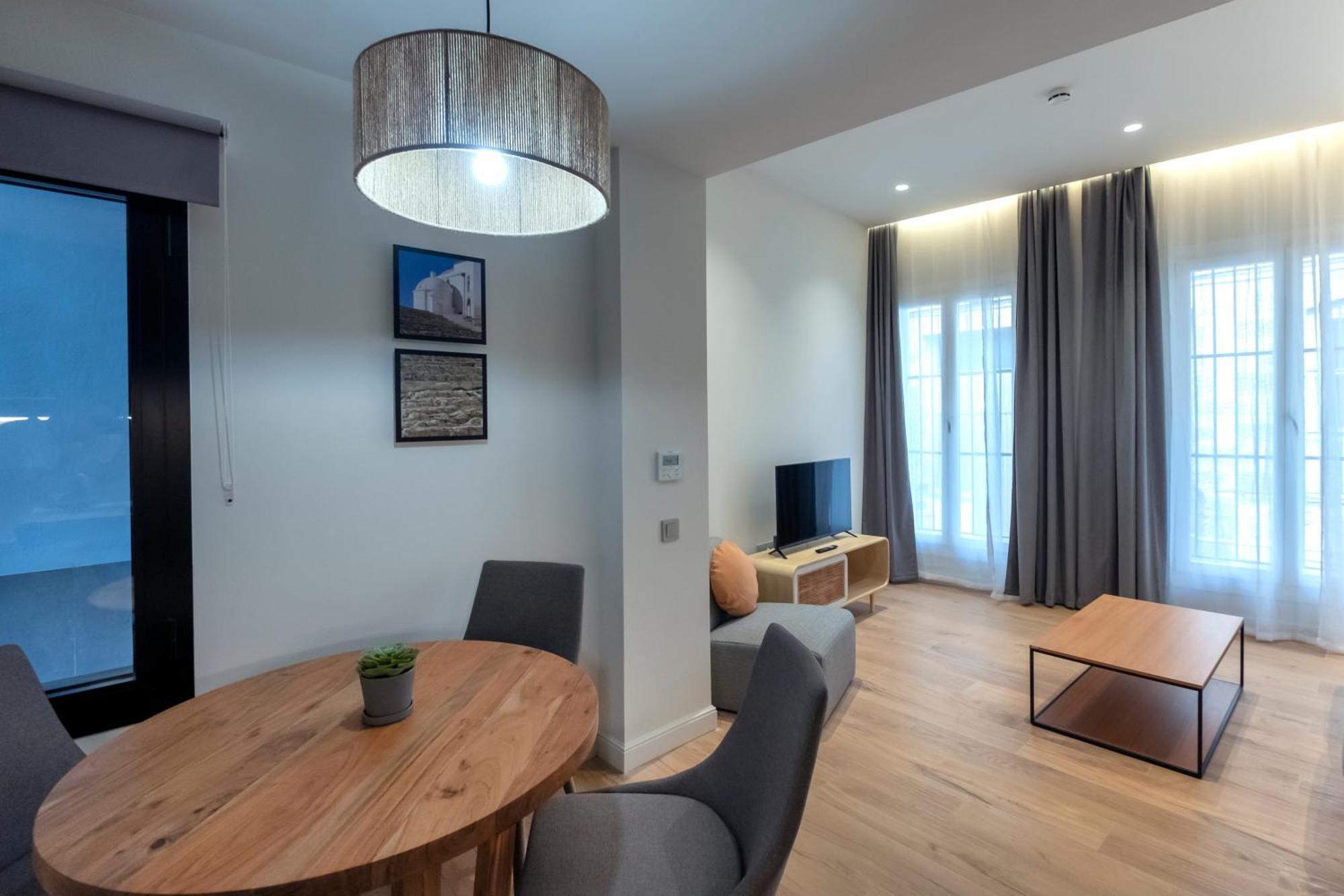 Villar Suites By Cadiz4Rentals Chambre photo